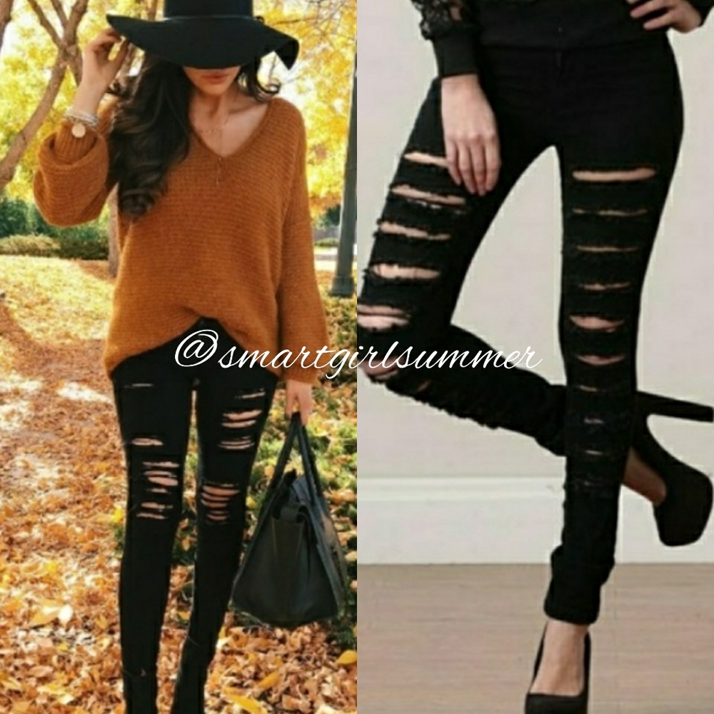 🆕⭐Black Lola destroyed denim jeans⭐ - Picture 1 of 9